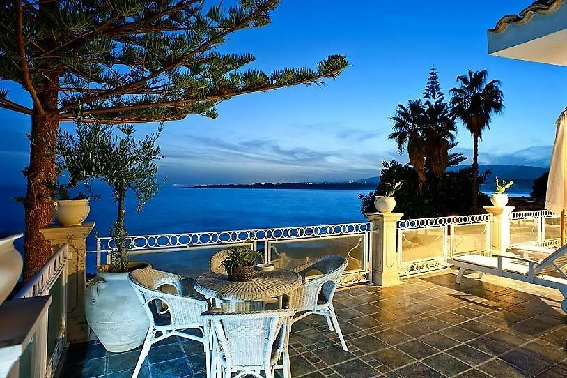 Villa Antares-1